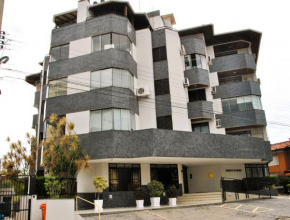 Lourdes Hause